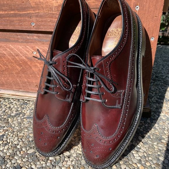 **SOLD** Bostonian Crown Windsor Long Wings - Picture 2 of 8